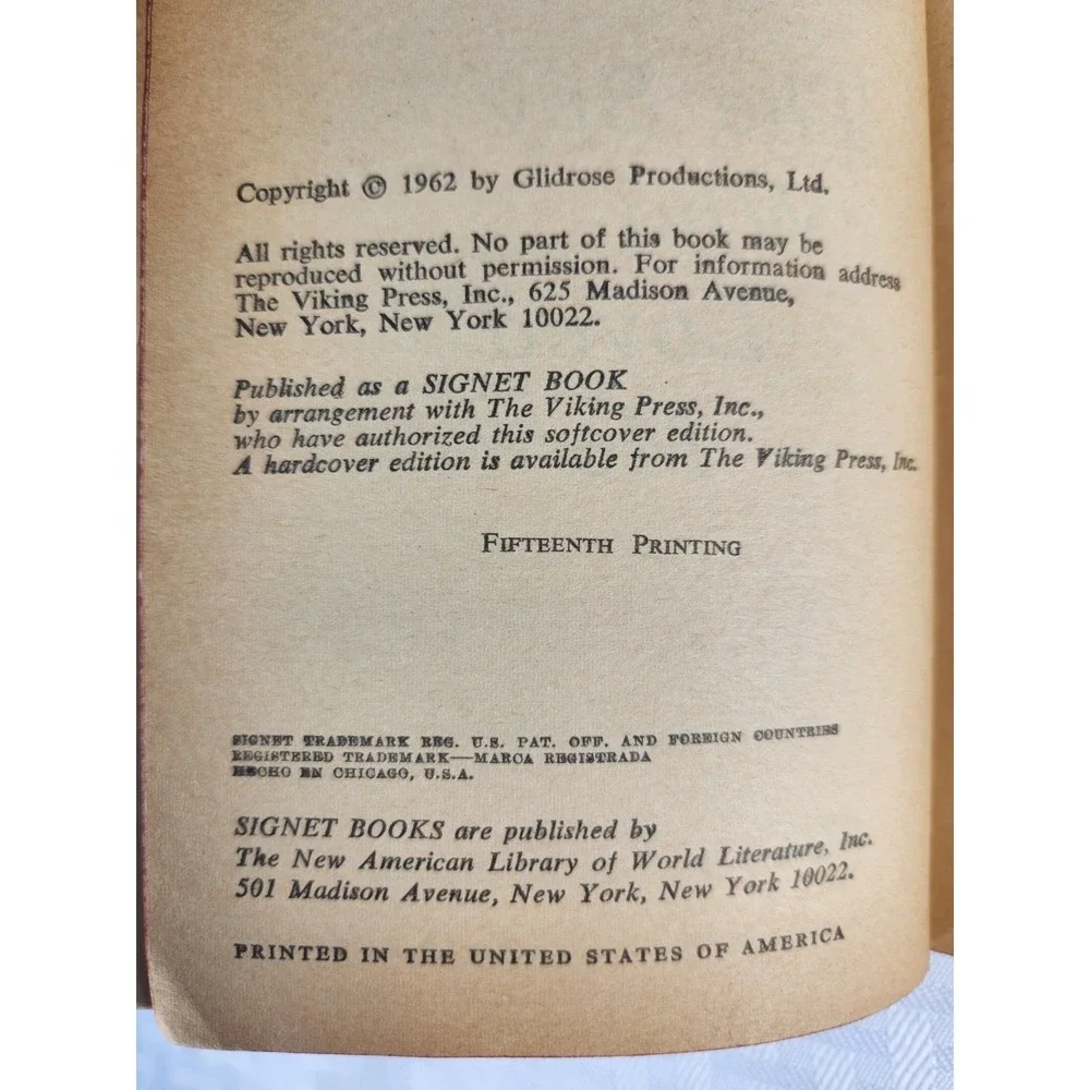 The Spy Who Loved Me Ian‎ Fleming vintage James Bond espionage paperback Signet